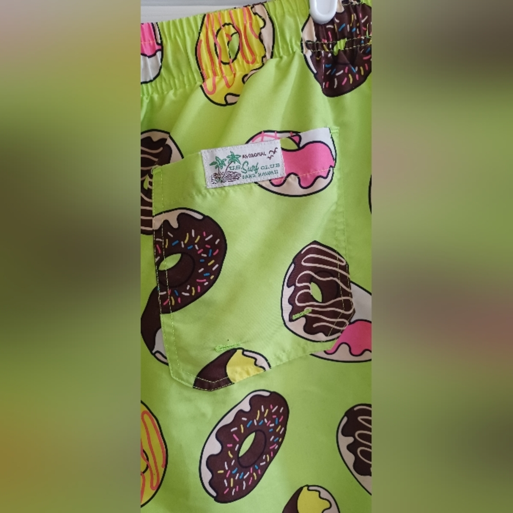 Donut Print Swim Trunks - Green - Picture 2 of 7